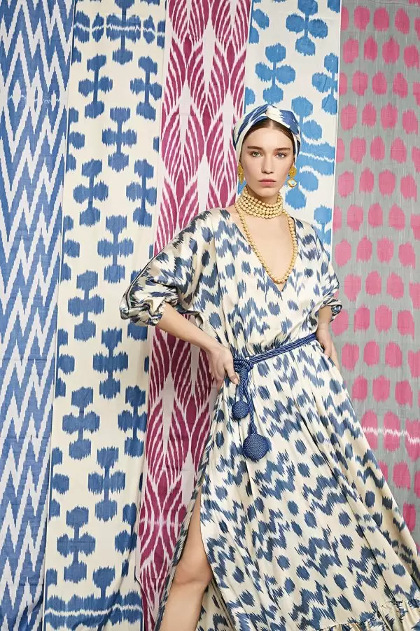 DEBBIE DRESS IN NAVY / BEIGE SPOTTED SILK IKAT