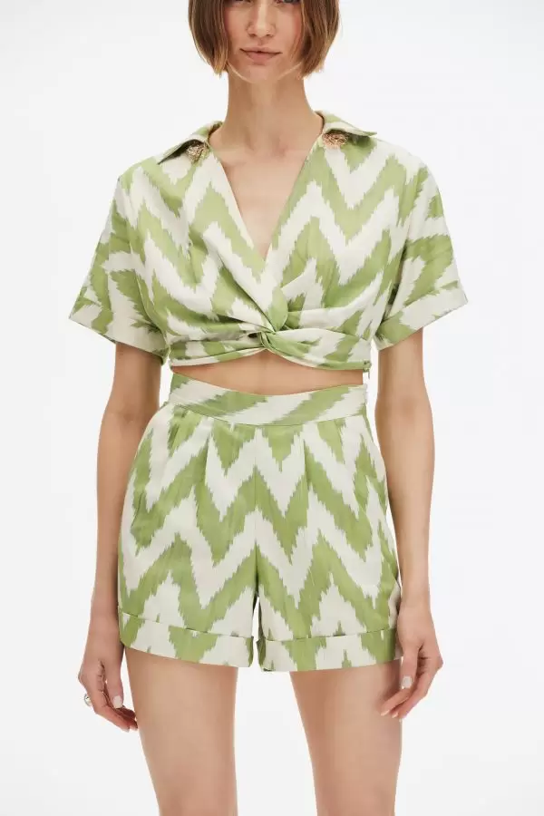 Cesme Short in Green Chevron Motif Handmade Cotton Ikat