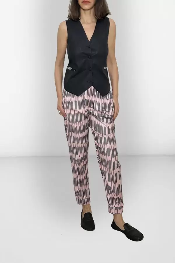 Anatol Vest w Ikat Biais in Black Poplin